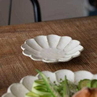 Kaneko Kohyo - Small Plate - White - Rinka Series - Handcrafted Japanese Mino Ware