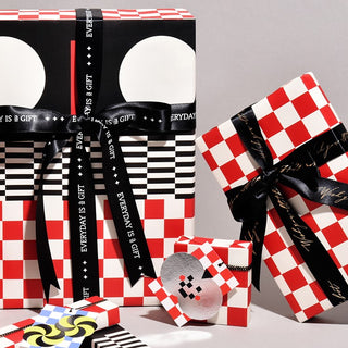 Paperplay Gift Wrapping Paper - Red and Black Plaid