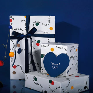 Paperplay Gift Wrapping Paper - Polka Dot