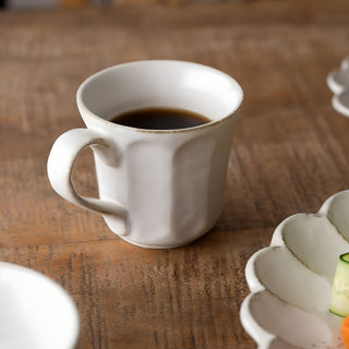 Kohyo Kaneko Rinka 12cm Mug Mino Ware - White