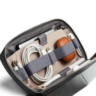 Bellroy Tech Kit