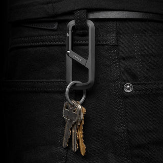 James The Madison Carabiner