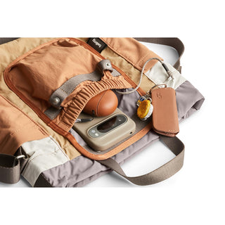 Bellroy Cinch	Bucket Bag
