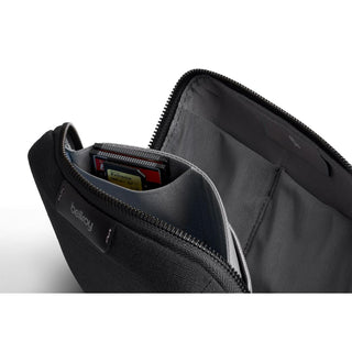 Bellroy Tech Kit Compact