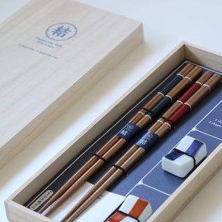 Ichimatsu Checkered Chopstick with Chopstick Rest Gift Set