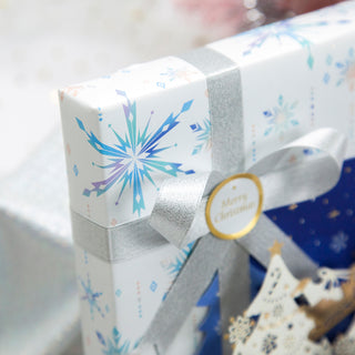 Paper Park Gift Wrapping Paper_Snowflake