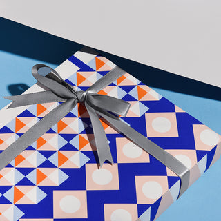 Paperplay Gift Wrapping Paper - Orange and Blue Contrast Color Geometric Splicing